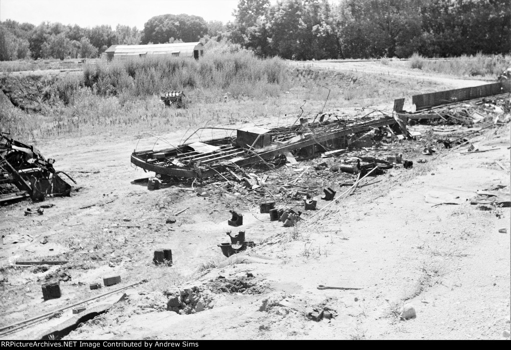 FDDMS 82 and 62 remains